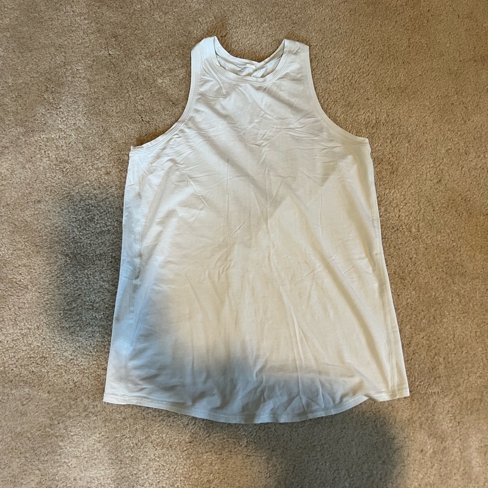 Lululemon Chic Light blue Sleeveless Tank— open back
